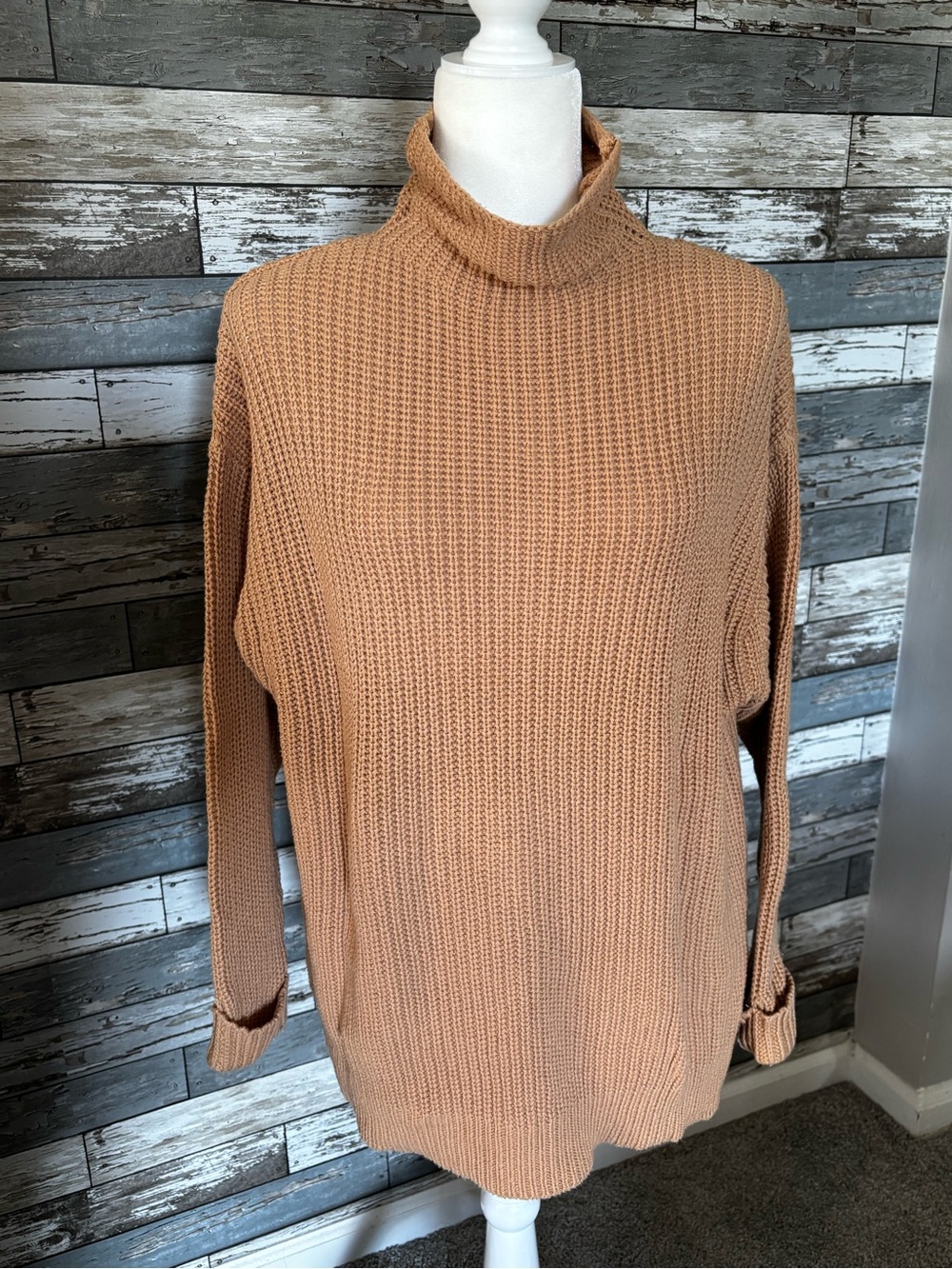 American Eagle Golden Camel Oversized Turtleneck Chunky Knit Sweater Womens XS
